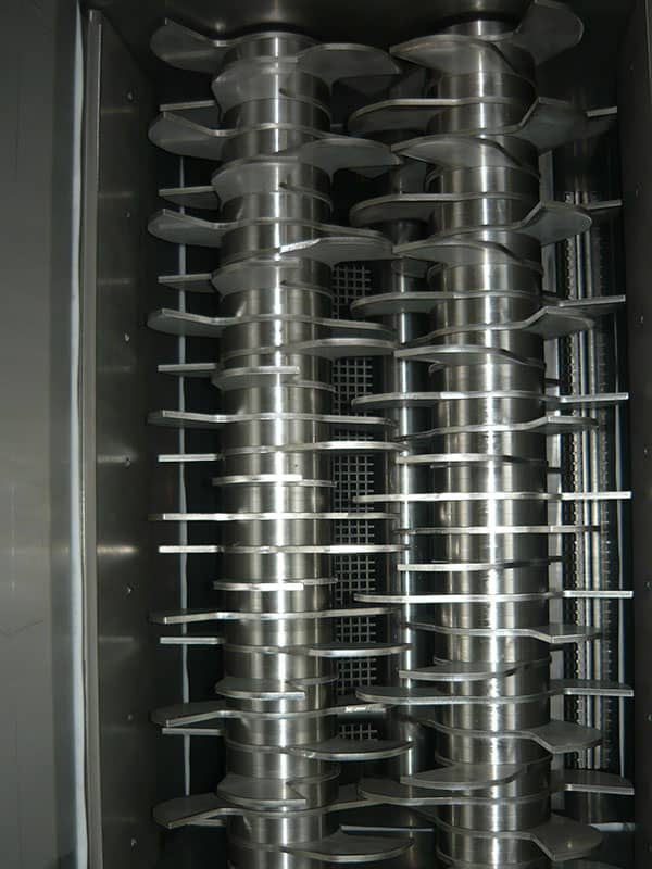 Internal view of a double rotor Gimat lump breaker